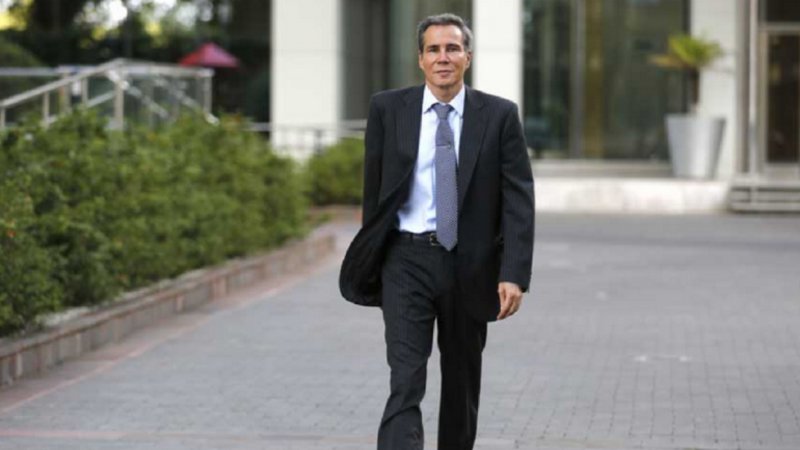 Causa Nisman: concluyen los peritajes a los teléfonos del fiscal y el Gobierno disparó contra Arroyo Salgado