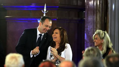 Cristina homenajeó al médico que la operó Cristina homenajeó al médico que la operó