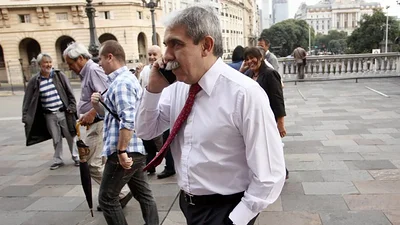 Aníbal Fernández descartó a Tinelli como candidato kirchnerista Aníbal Fernández descartó a Tinelli como candidato kirchnerista