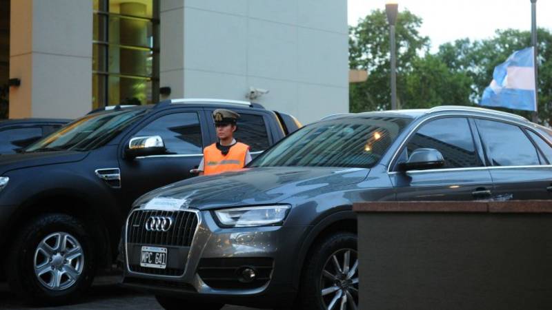 Peritan la camioneta que perteneció a Nisman