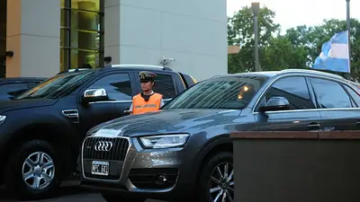 Peritan la camioneta que perteneció a Nisman Peritan la camioneta que perteneció a Nisman