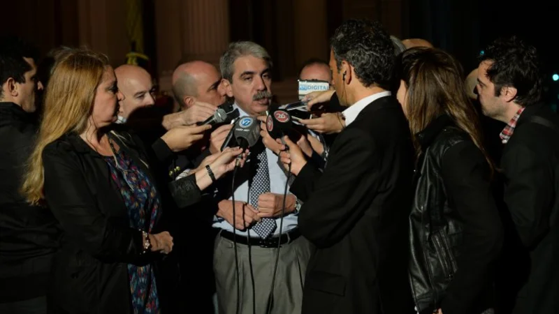 Para el Gobierno, la elección en Santa Fe "tiende a sumar" y en Mendoza hubo una "performance excelente"