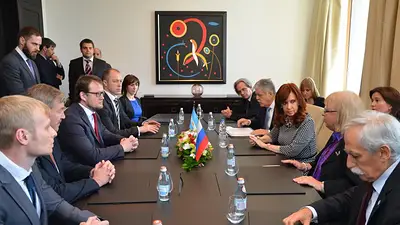 Rusia construirá una nueva central nuclear en Argentina Rusia construirá una nueva central nuclear en Argentina
