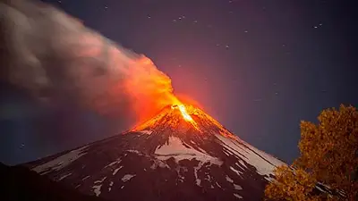 "Es un volcán muy violento y no avisa", afirmó un especialista chileno "Es un volcán muy violento y no avisa", afirmó un especialista chileno