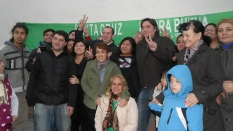 Elecciones 2015: Máximo Kirchner ya recorre Santa Cruz con el traje de candidato