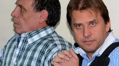 Dos ex presos escapan de Bolivia en operación secreta Dos ex presos escapan de Bolivia en operación secreta