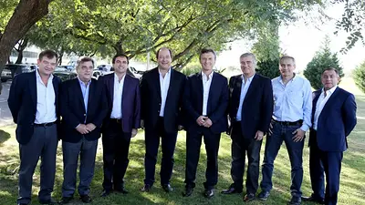 El Congreso cordobés le dio vía verde al acuerdo del macrismo, la UCR y el juecismo El Congreso cordobés le dio vía verde al acuerdo del macrismo, la UCR y el juecismo
