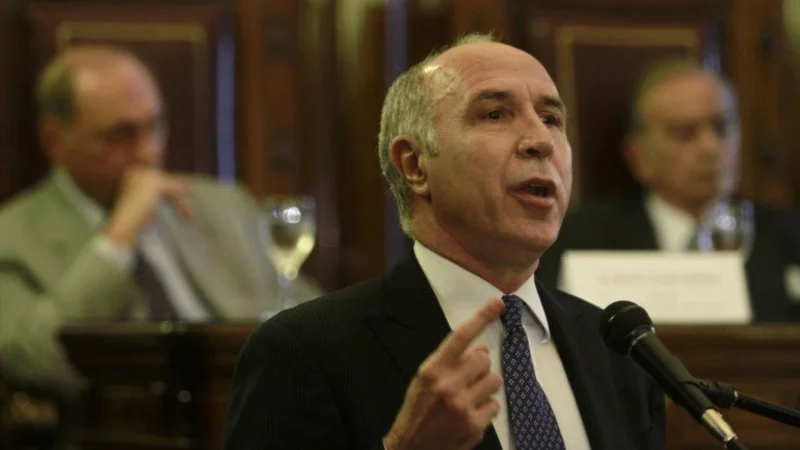 Lorenzetti: "La Corte no gobierna, pero debe controlar al gobierno de turno"
