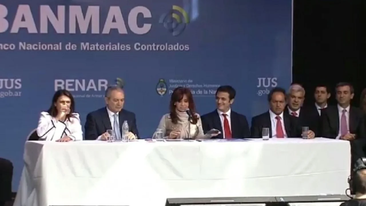 Cristina remarcó que no tiene cuentas en el exterior y denunció una "campaña contra el país" de los fondos buitre