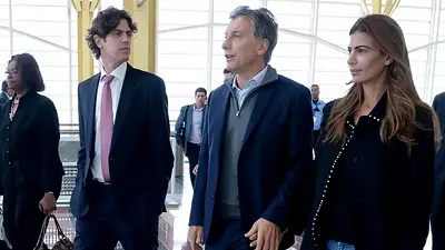 Qué hizo Macri por las hijas de Obama, que querían conocer a Messi Qué hizo Macri por las hijas de Obama, que querían conocer a Messi