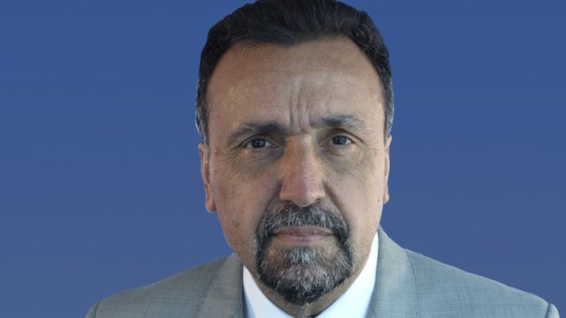 Roberto Navarro da una charla en Rosario
