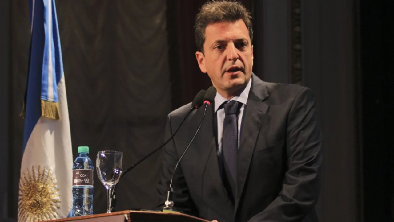 Massa contra el tarifazo de Macri: "No se llega a la pobreza cero"
