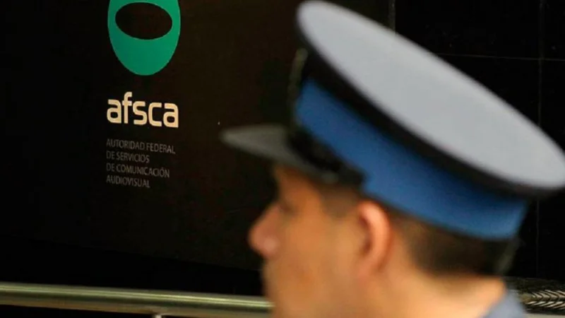 Menos Estado: cierran áreas de la AFSCA que brindaban apoyo a las radios comunitarias