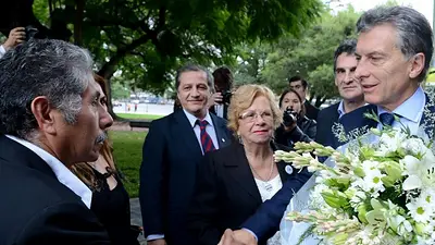 Macri homenajeó a ex combatientes de Malvinas Macri homenajeó a ex combatientes de Malvinas