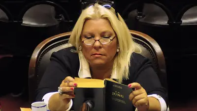 Carrió festejó la detención de Lázaro Báez Carrió festejó la detención de Lázaro Báez