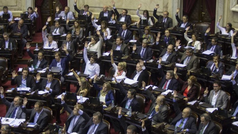 Diputados aprobó el DNU de Macri que modifica la Ley de Medios