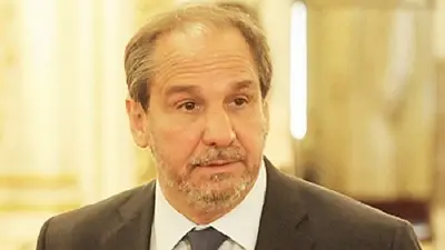 El socio del presidente: Caputo sale de las sombras y asume un cargo en la Bolsa El socio del presidente: Caputo sale de las sombras y asume un cargo en la Bolsa