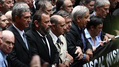 El fiscal que imputó a Cristina organizó la marcha por Nisman El fiscal que imputó a Cristina organizó la marcha por Nisman