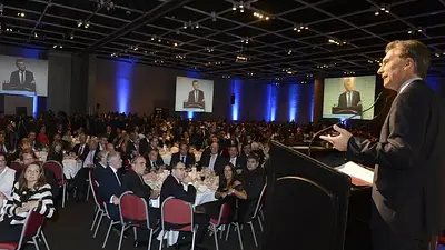 Macri sobre su imputación: "Si hay dudas, el Presidente tiene que contestar" Macri sobre su imputación: "Si hay dudas, el Presidente tiene que contestar"
