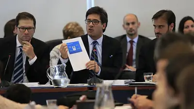 El Gobierno recibió duras críticas por su proyecto para limitar a Gils Carbó El Gobierno recibió duras críticas por su proyecto para limitar a Gils Carbó