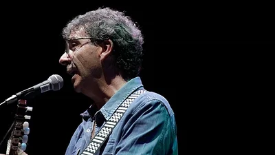 Copani le dedicó una irónica canción a Macri Copani le dedicó una irónica canción a Macri