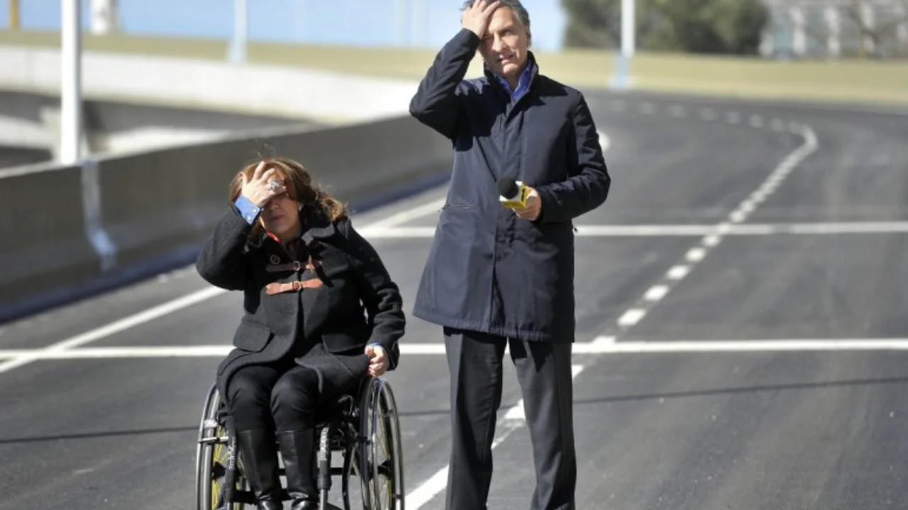 La imagen de Macri cada vez más abajo