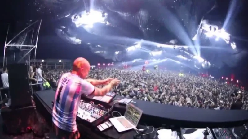 Time Warp: Casanello ordenó detener al que organizó la fiesta electrónica