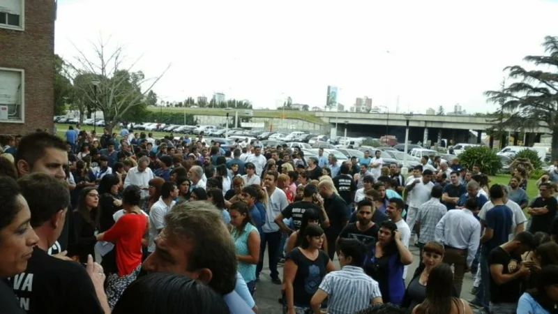 Hospital Posadas: en medio de los despidos admiten falta de personal