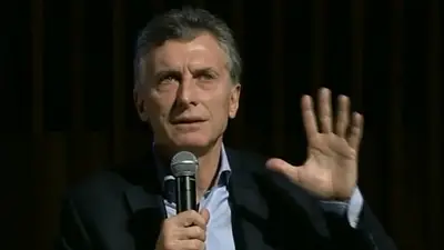 Macri pidió a su gabinete aislarse de las críticas: "Entendamos que su agresión tiene que ver con sus inseguridades" Macri pidió a su gabinete aislarse de las críticas: "Entendamos que su agresión tiene que ver con sus inseguridades"