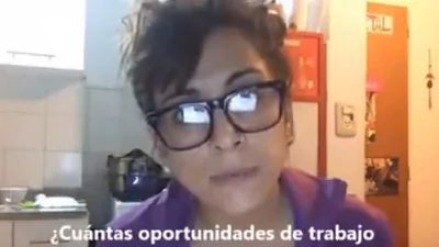 La profesora de inglés "K" que es furor en las redes La profesora de inglés "K" que es furor en las redes