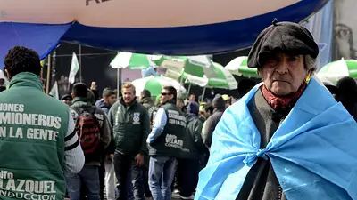Gremios desean que Macri "sepa escuchar el reclamo de los trabajadores" Gremios desean que Macri "sepa escuchar el reclamo de los trabajadores"
