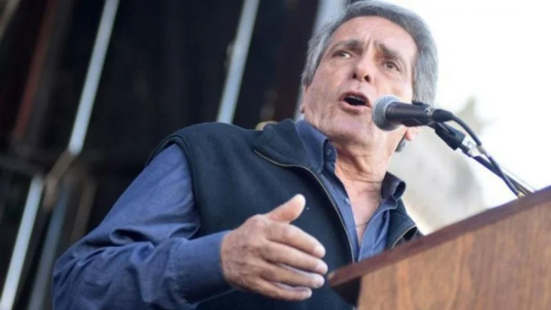 Acuña desafió a Macri a "denunciar" a las mafias que dice que existen en el sindicalismo