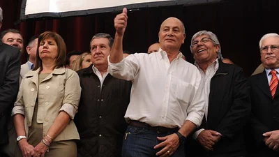 El "Momo" Venegas pide una marcha "para meter a los kirchneristas presos" El "Momo" Venegas pide una marcha "para meter a los kirchneristas presos"