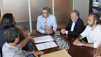 CTERA denunció al gobierno de Macri ante la OIT por incumplir la paritaria docente CTERA denunció al gobierno de Macri ante la OIT por incumplir la paritaria docente