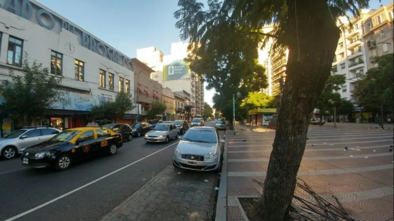 Ante el paro de la CGT, el Gobierno endurece los controles a los gremios