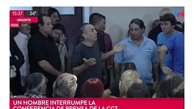 El desgarrador testimonio del hombre que interrumpió la conferencia de la CGT El desgarrador testimonio del hombre que interrumpió la conferencia de la CGT