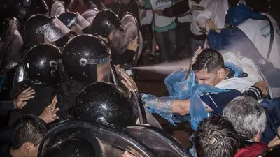 Escándalo: Télam puso en duda la represión a los docentes y estalló Twitter Escándalo: Télam puso en duda la represión a los docentes y estalló Twitter