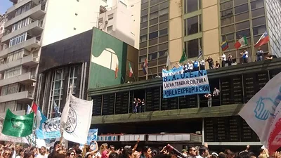 Cena solidaria en apoyo al Bauen y contra el desalojo Cena solidaria en apoyo al Bauen y contra el desalojo