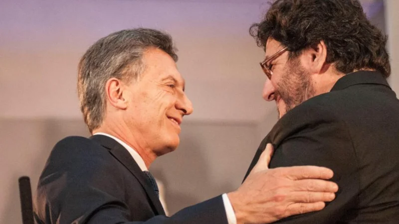 Tras echarlo, ahora Avelluto dice que el titular del INCAA "no es corrupto"