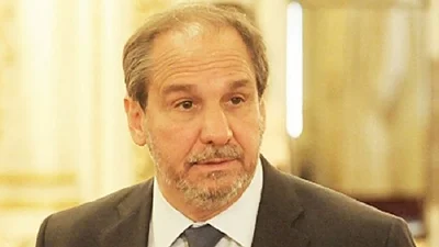 Caputo consiguió un cargo público en una embajada Caputo consiguió un cargo público en una embajada