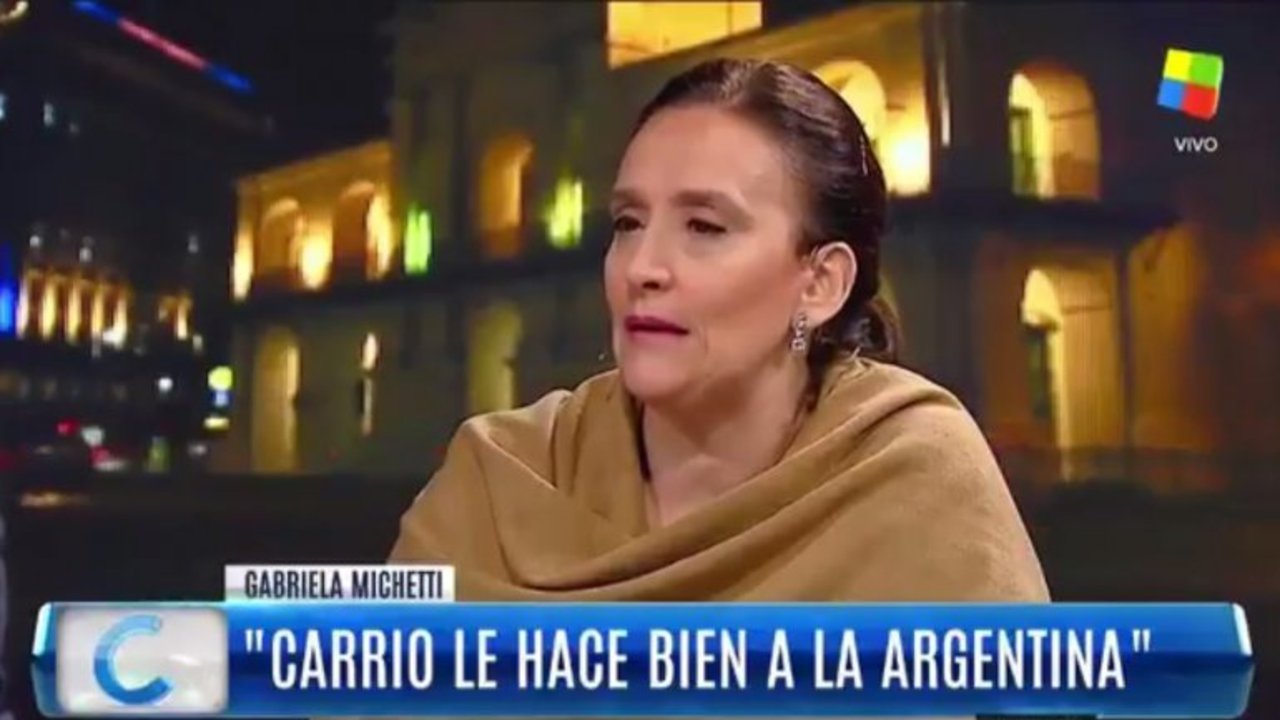 Michetti cruzó a Carrió y defendió a Lorenzetti
