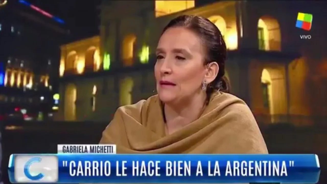 Michetti cruzó a Carrió y defendió a Lorenzetti