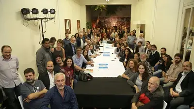 El FPV se reunió en el Instituto Patria para diagramar su estrategia en la Ciudad El FPV se reunió en el Instituto Patria para diagramar su estrategia en la Ciudad