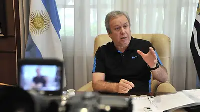 El archivo que deja al descubierto la contradicción entre los medios hoy y en 2013 El archivo que deja al descubierto la contradicción entre los medios hoy y en 2013