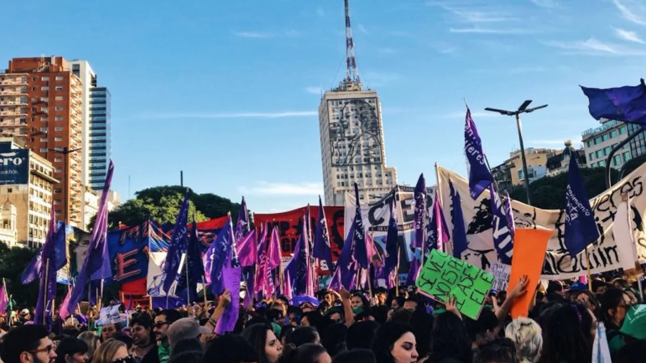 Mujeres: una rebelión en movimiento