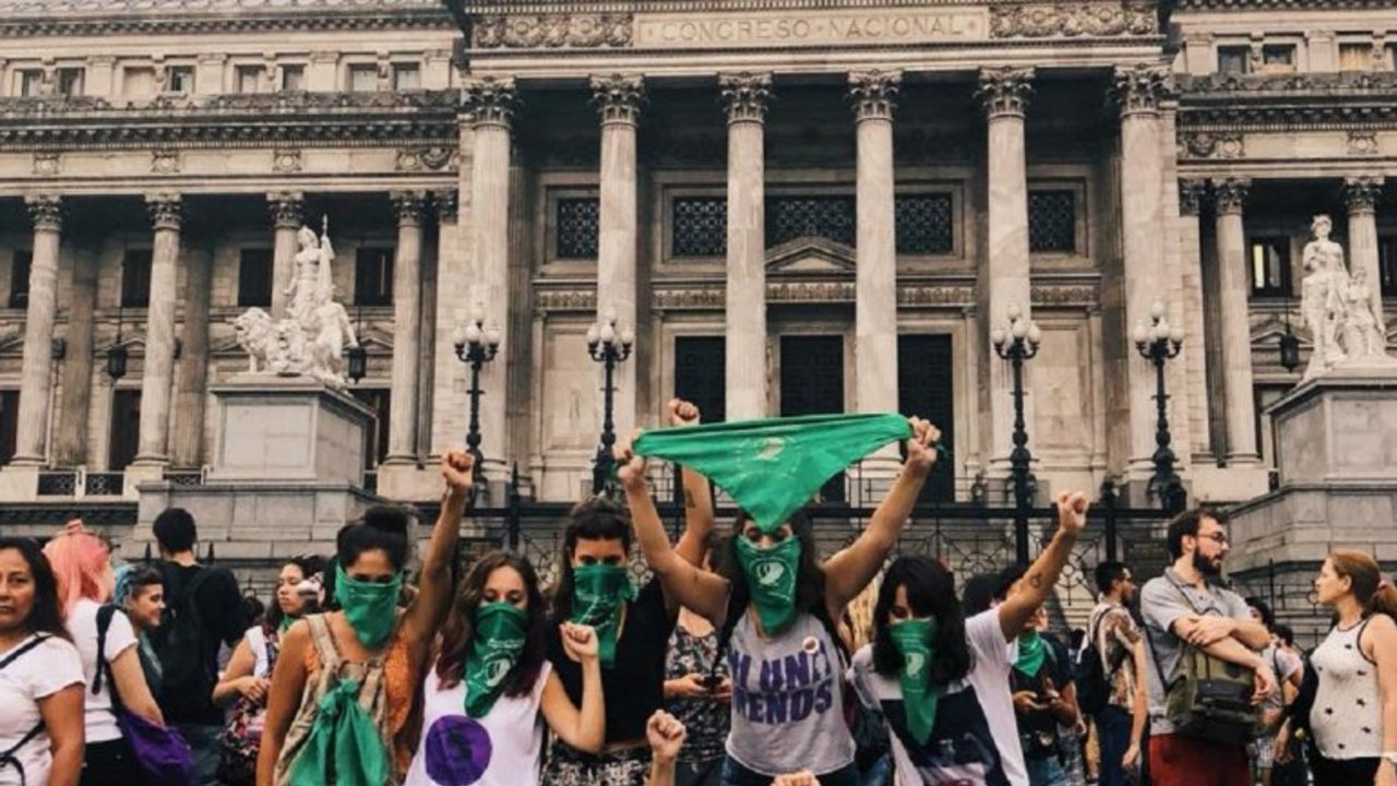 La insólita estrategia de Cambiemos para coartar el debate por la despenalización del aborto