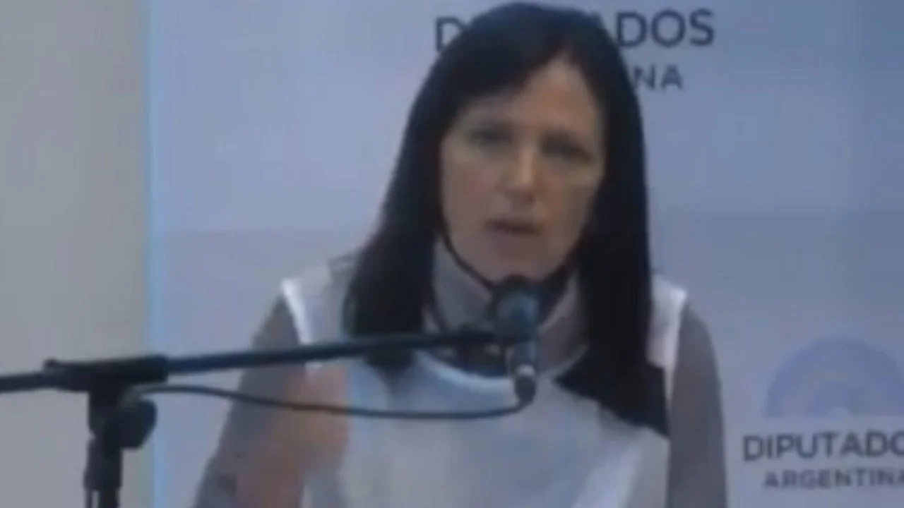 El encendido discurso de Claudia Piñeiro que provocó la ovación de todos