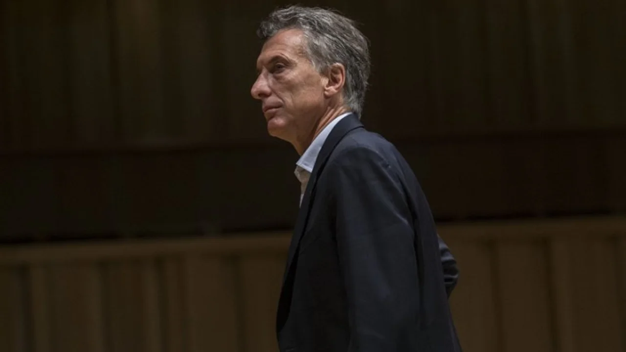 Bonelli reveló los pésimos resultados de una encuesta que mandó a hacer Duran Barba