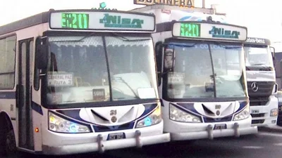 Cuáles son las líneas de colectivos que siguen de paro Cuáles son las líneas de colectivos que siguen de paro