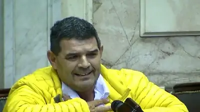 Tarifazo: a los salteños le cortan la luz, pero Olmedo y Martín Grande no dieron quorum Tarifazo: a los salteños le cortan la luz, pero Olmedo y Martín Grande no dieron quorum